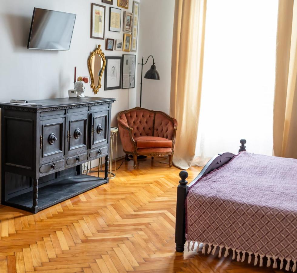 Maxim'S Place Temesvár Kültér fotó